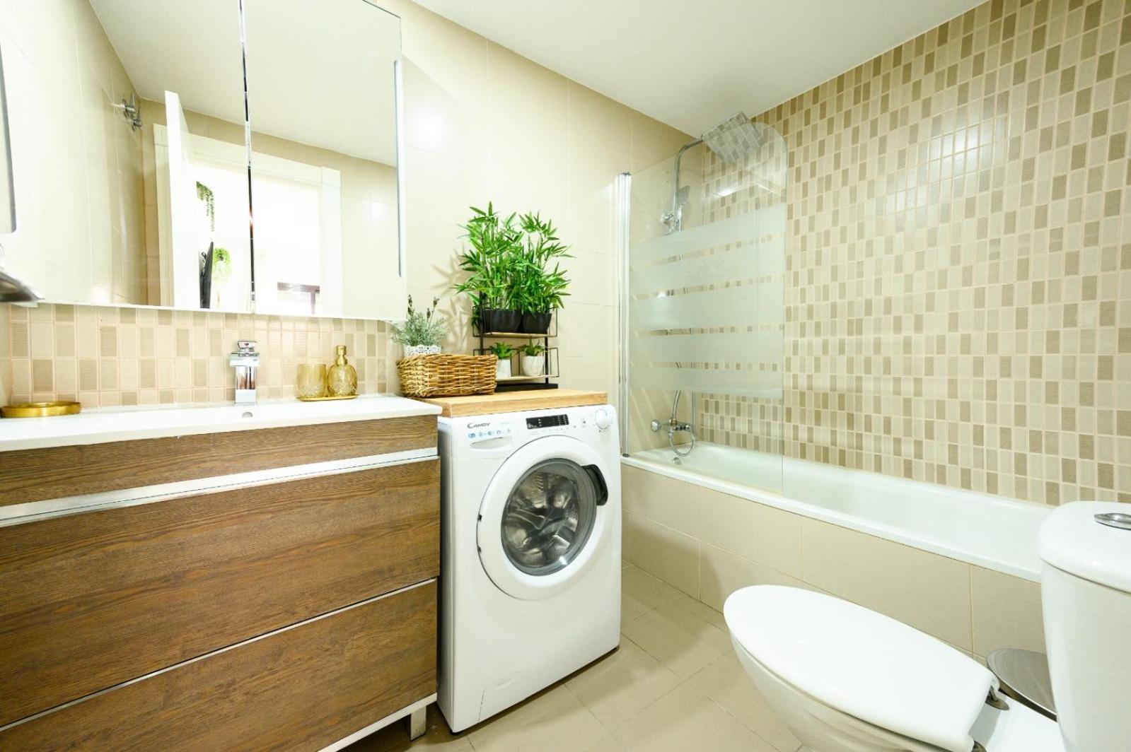 Estudio Con Parking Teatinos Malaga Living Esterno foto